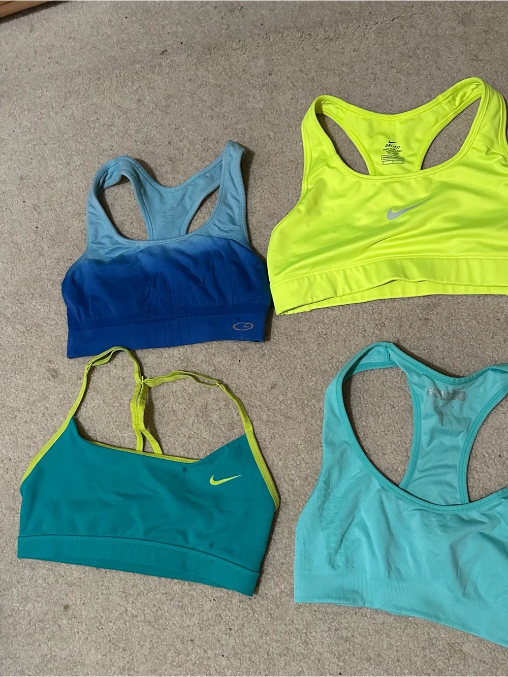 4x Nike and champion Sports Bras - Women's Supportive Racerback